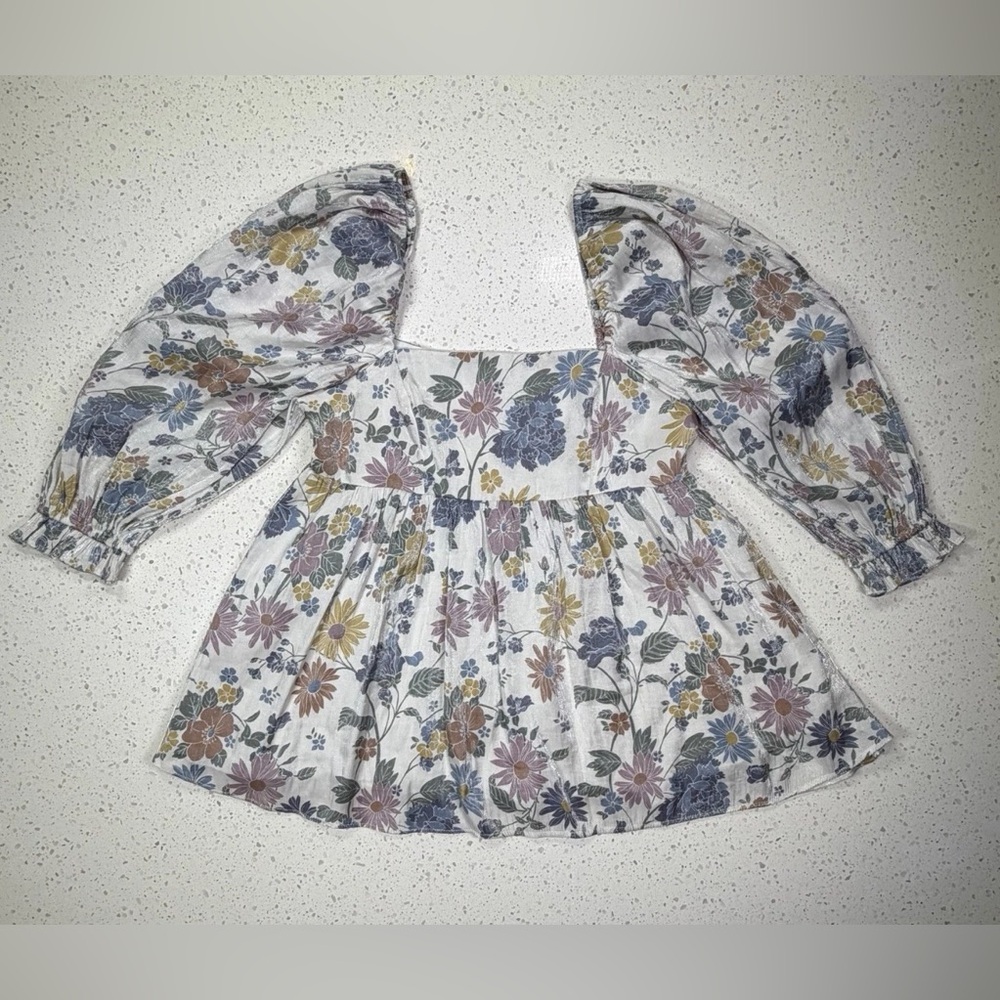 Storia Floral Blouse with Puff Sleeves
